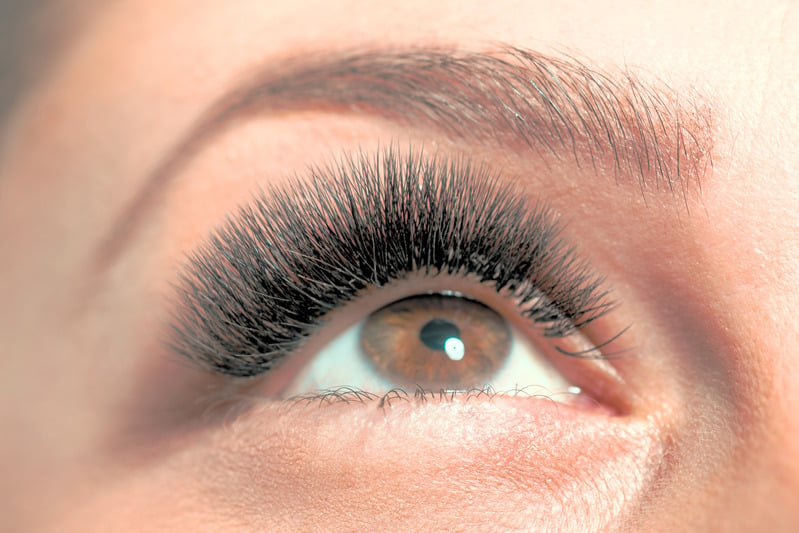 Russian volume eyelash extension